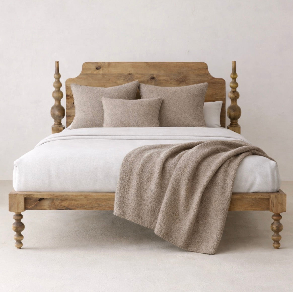 Hand loomed Alpaca Fiber Throw (70" x 52")