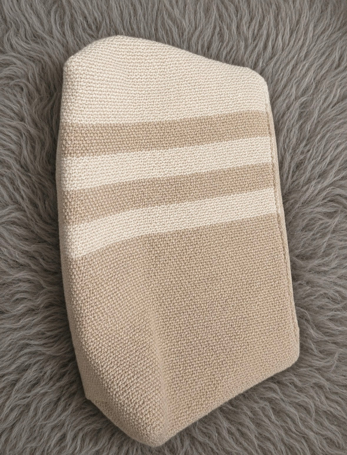 Handloomed Alpaca Travel Pouch (Medium)