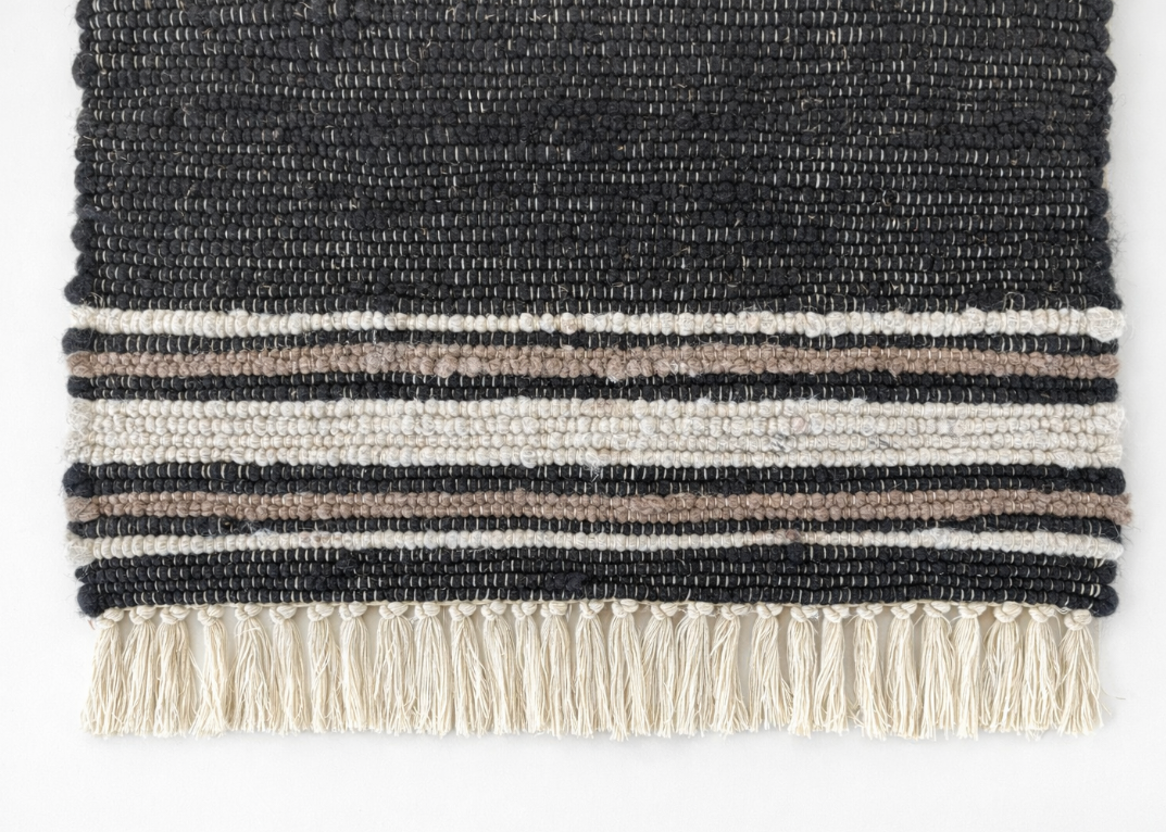 Alpaca Fiber Rug (2' x 3')